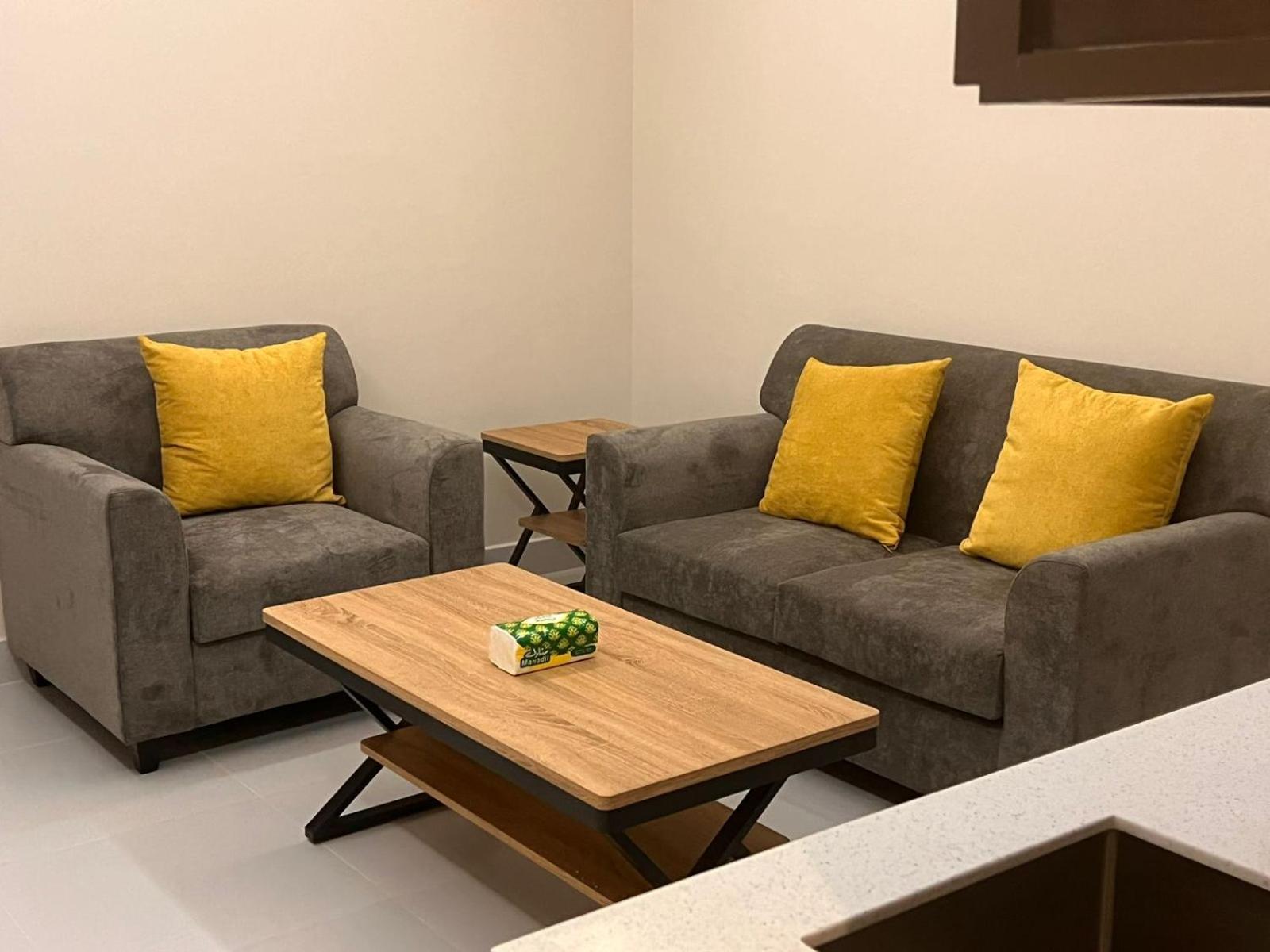 ريزا الفندقية Reeza Suites Khobar Bagian luar foto